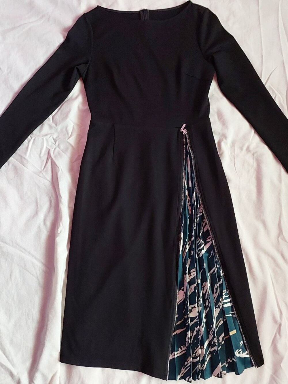 Very Elegant black dress with pleated green printed accent.